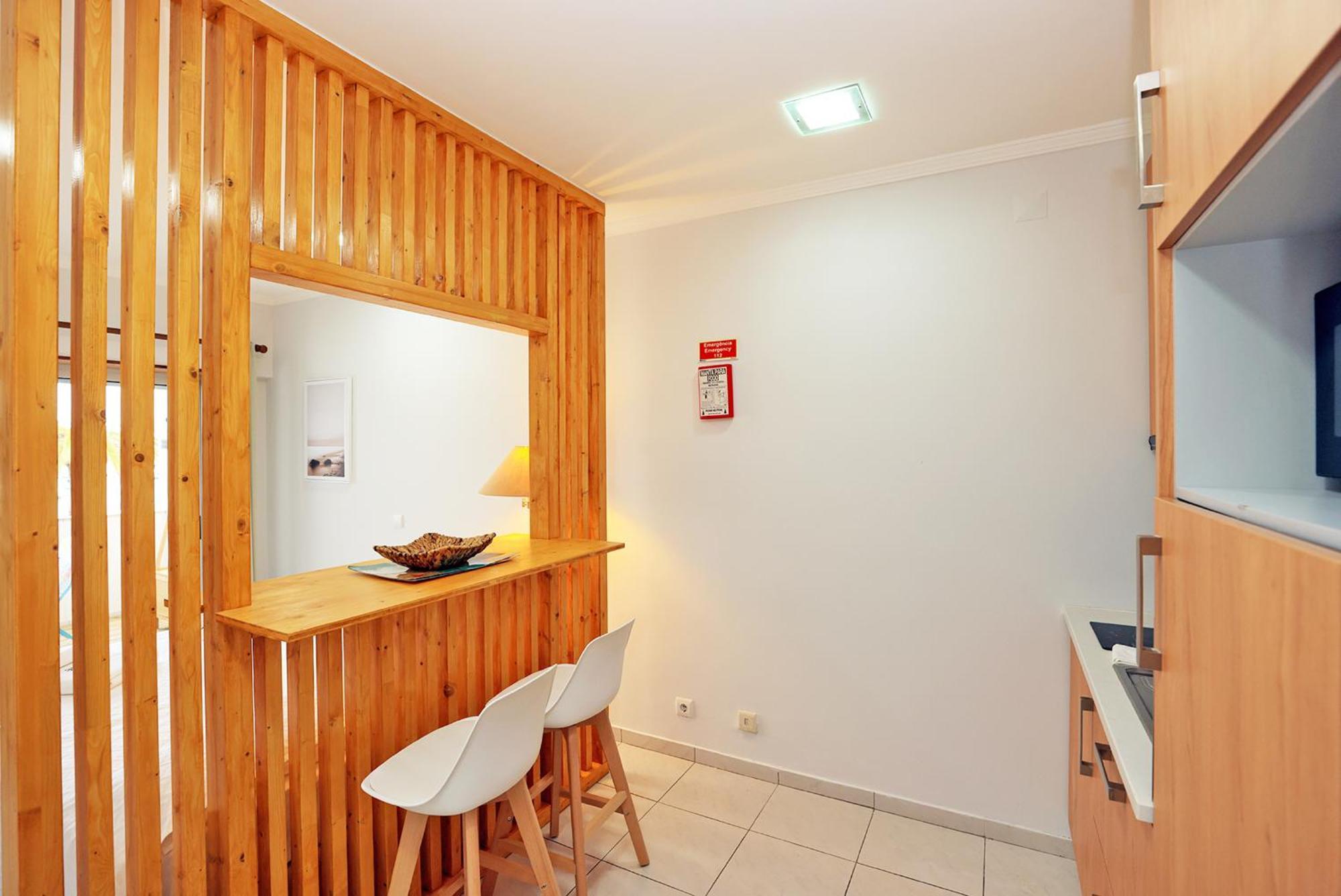 A01 - Marina Mirror Harbour Apartment Лагос Екстериор снимка